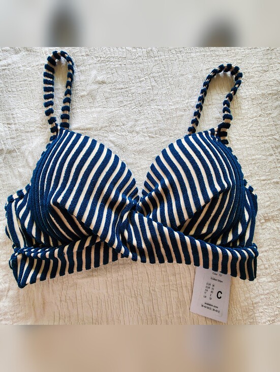 C Other - NWT Beachlife Knitted Stripe Underwire Bikini Top - Size EUR 36C / UK 32C